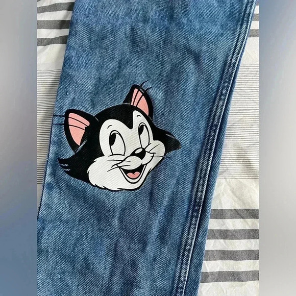 H&M RELAXED FIT PAPER BAG JEANS (Size 10 Girl) - Picture 5 of 11